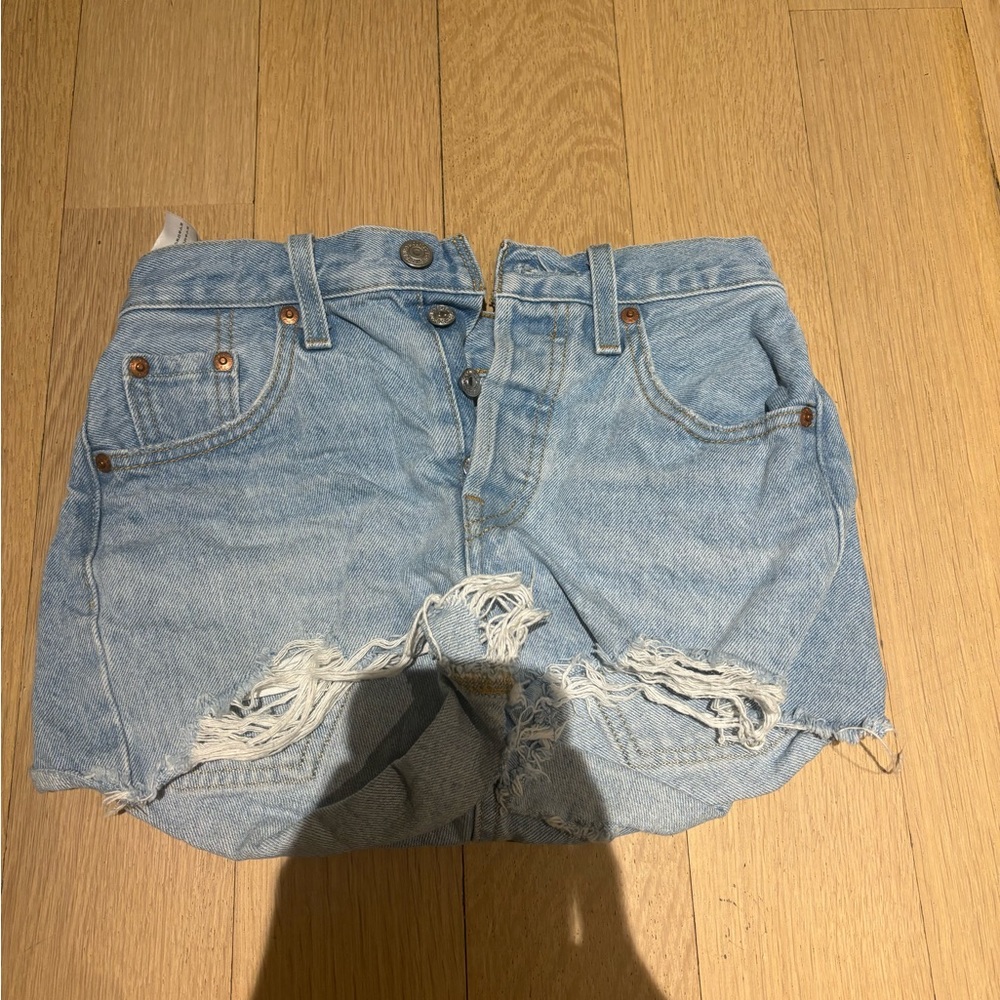 Levis jean shorts, medium wash denim, size XS. worn twice!